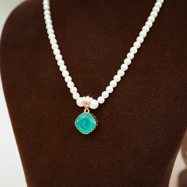Moti Jawahir Necklace Set with Ocean Green Stone