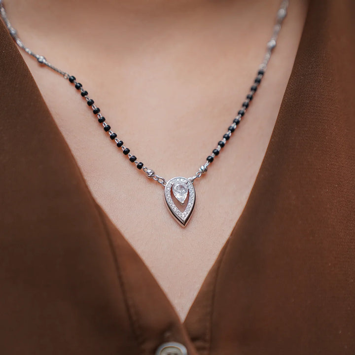 Modern Aura Mangalsutra