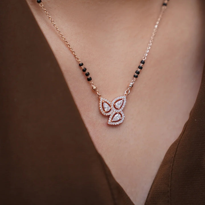 Clover Bloom Diamond Mangalsutra