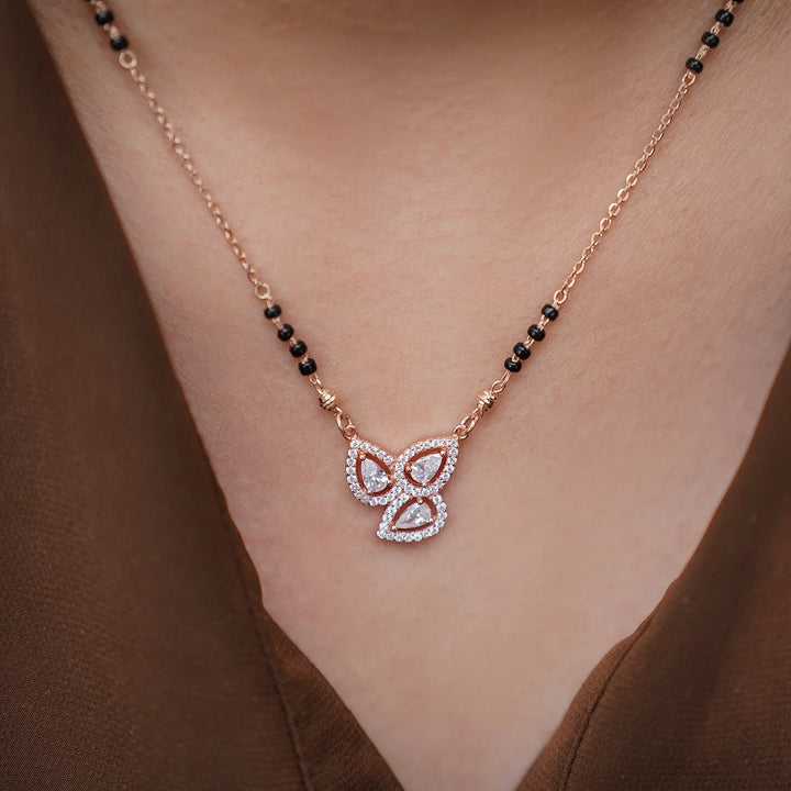 Clover Bloom Diamond Mangalsutra