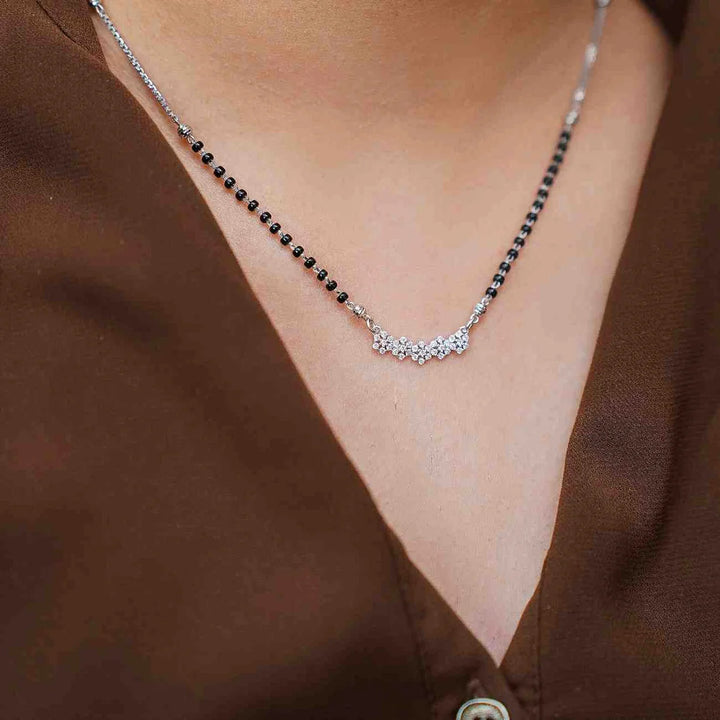 Floral Bar Diamond Mangalsutra