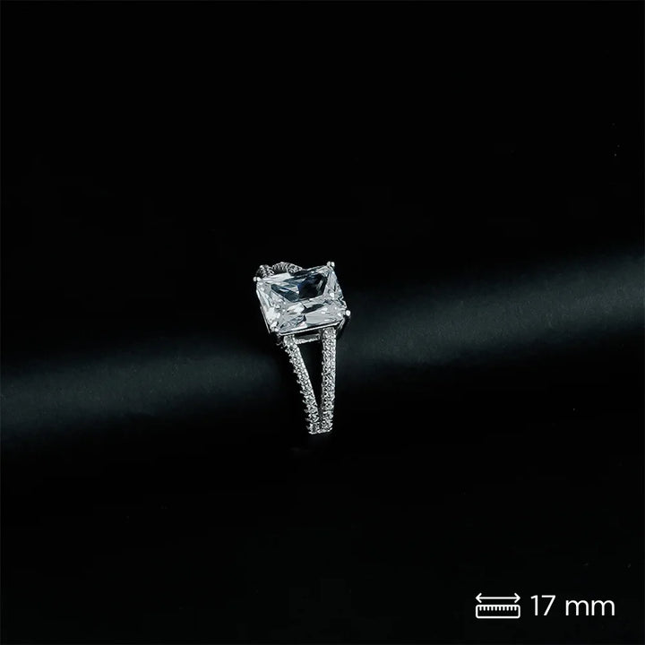 Grand Radiance Split Ring