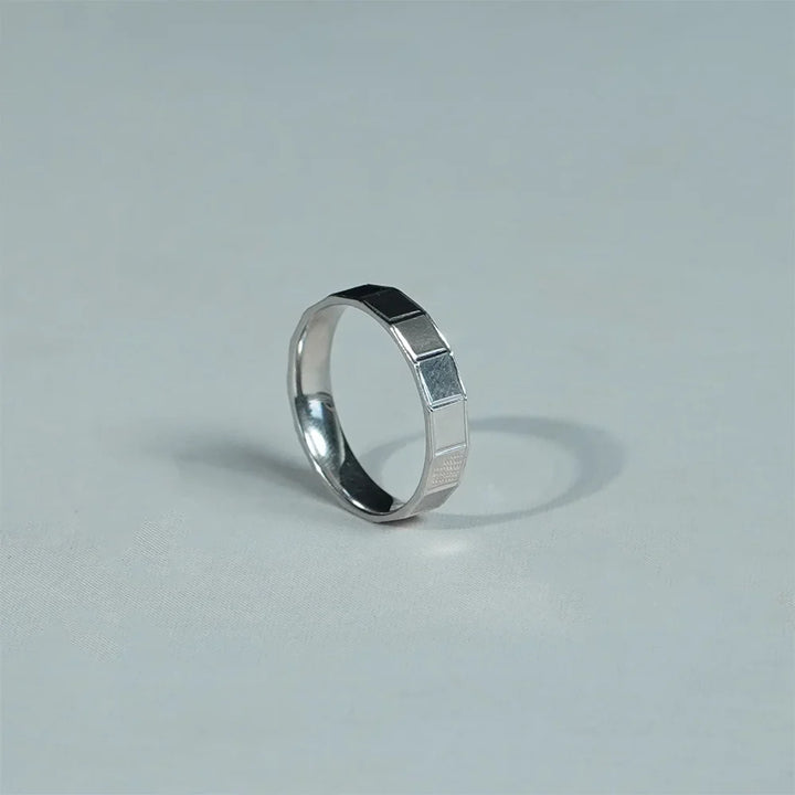 Modern Panel Ring