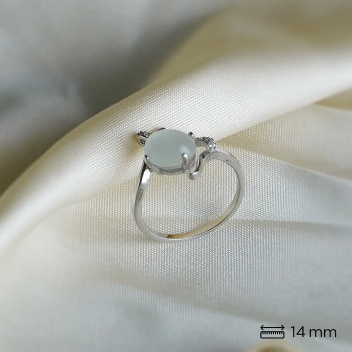 Smooth Moonstone Ring