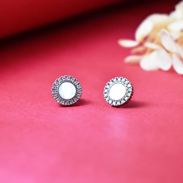 Radiant Round Earrings – Mother of Pearl & Sparkle